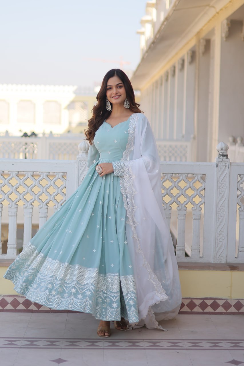 New Latest Aliya Cut Anarkali Suit Set