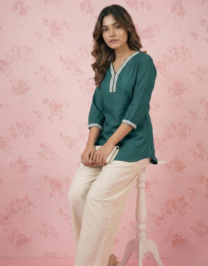 Stylish Viscose Rayon Tunic with Lace Detail - Women's V-Neck Casual Top with 3/4 Sleeves - Soft & Breathable Kurti Top