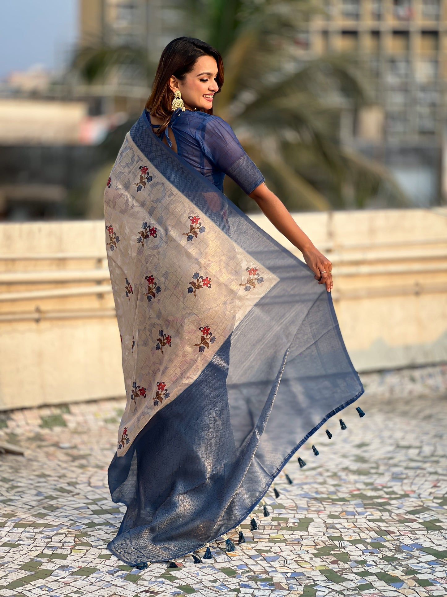 Tradition Meets Trend – Elegant Sarees for Every Occasion