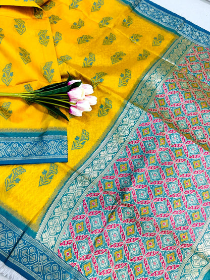 A Beautiful Traditional & Rich Heavy Patola Pallu Saree