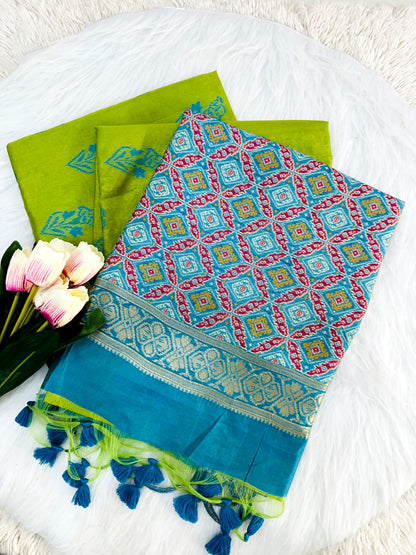 A Beautiful Traditional & Rich Heavy Patola Pallu Saree