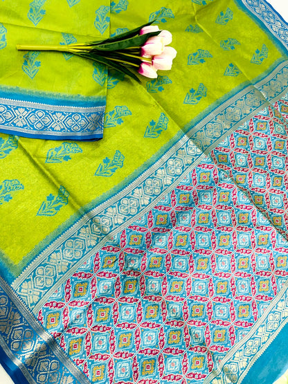 A Beautiful Traditional & Rich Heavy Patola Pallu Saree