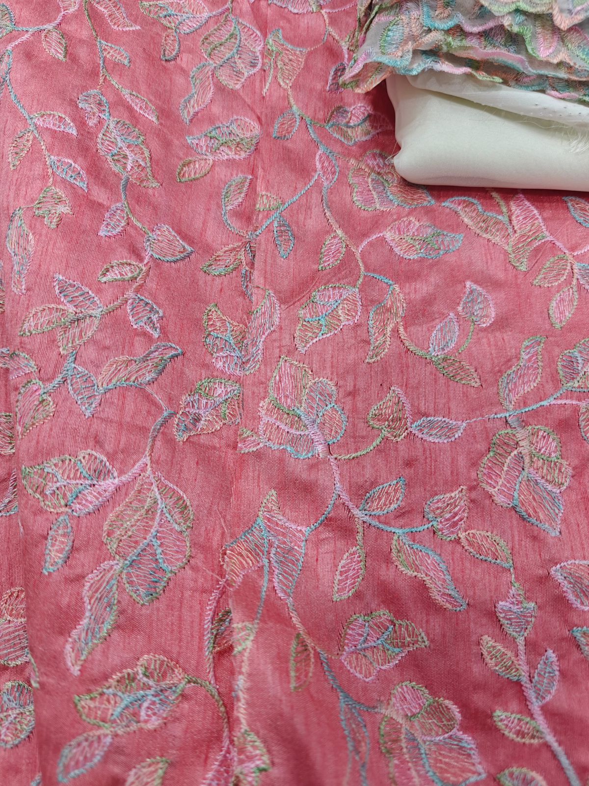 NEW PARTY WEAR Elegant Tabric Silk Saree