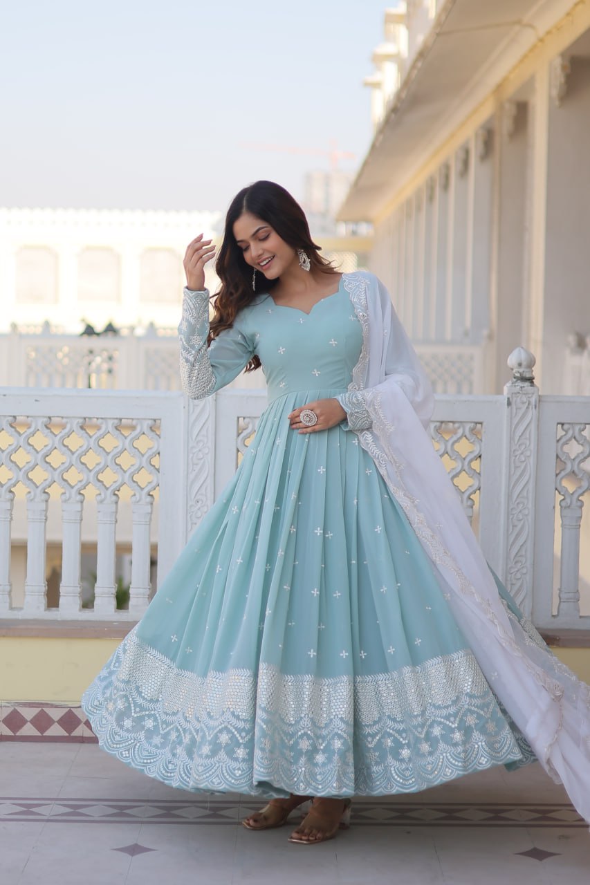 New Latest Aliya Cut Anarkali Suit Set